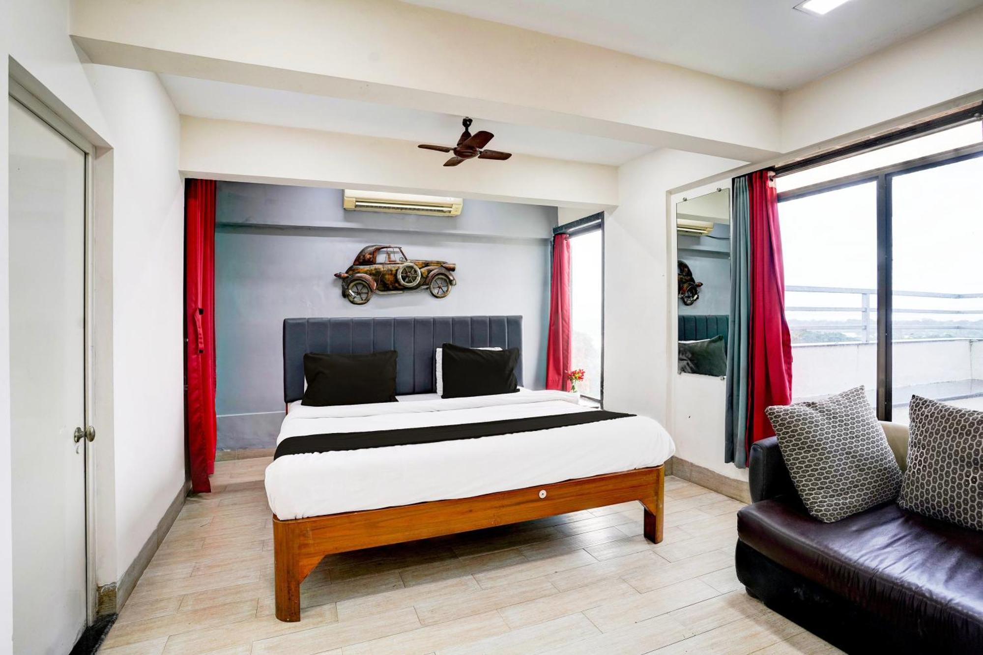Super Hotel O Seawoods Near Palm Beach Road Formerly Sai Roop Navi Mumbai Exterior photo